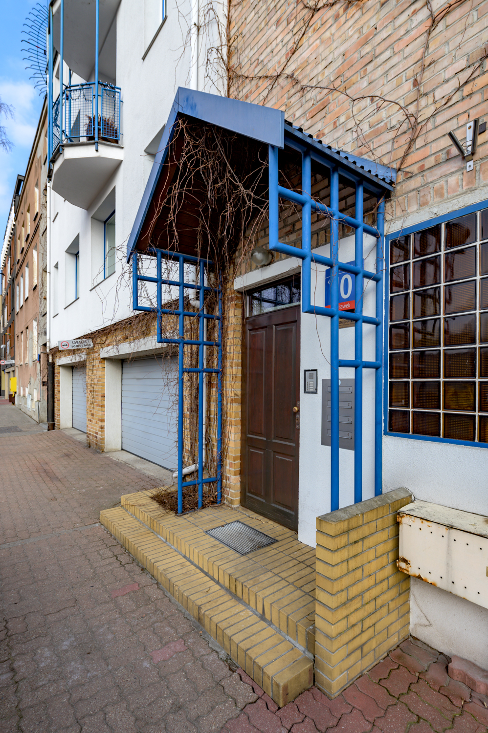 Zdjęcie architektury budynku Budynek mieszkalny